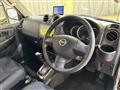 2011 Nissan KIX