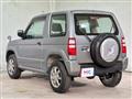 2011 Nissan KIX