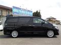 2013 Toyota Vellfire