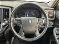 2016 Toyota Crown Hybrid
