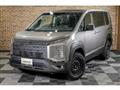 2019 Mitsubishi Delica D5