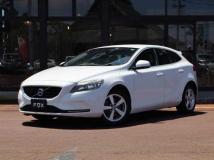 2015 Volvo V40