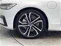 2022 Volvo S90