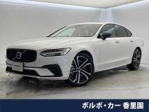 2022 Volvo S90