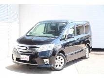 2012 Nissan Serena