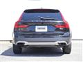 2017 Volvo V90