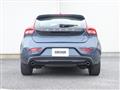 2018 Volvo V40