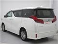 2022 Toyota Alphard Hybrid
