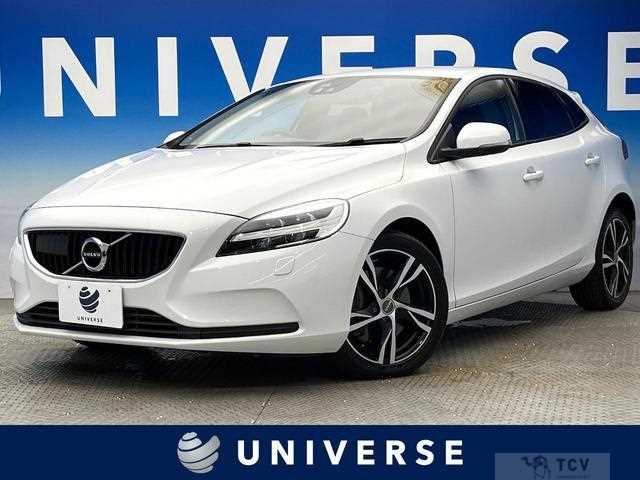 2017 Volvo V40