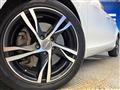 2017 Volvo V40