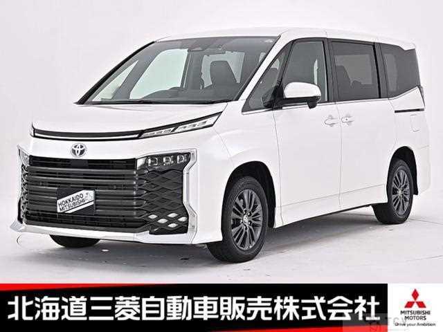 2025 Toyota Voxy