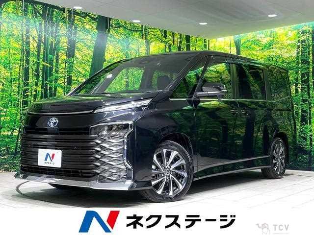2023 Toyota Voxy