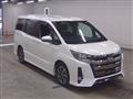 2017 Toyota Noah
