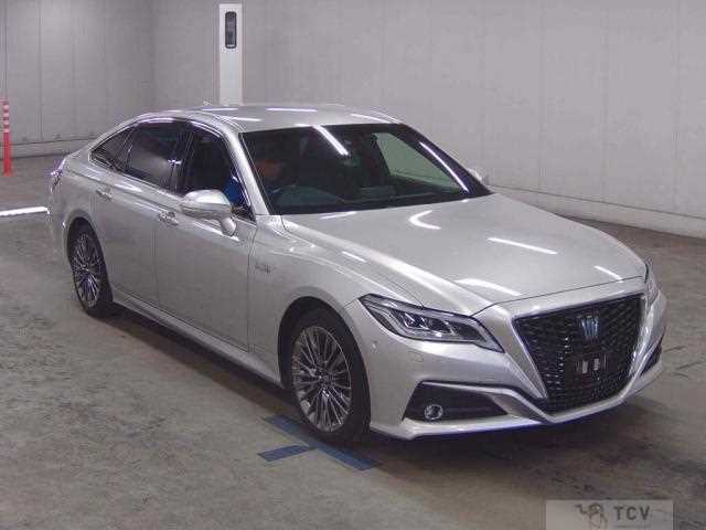 2019 Toyota Crown Hybrid