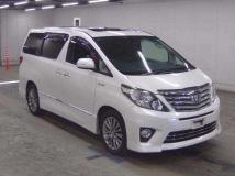 2014 Toyota Alphard Hybrid
