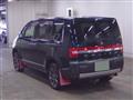 2018 Mitsubishi Delica D5