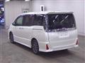 2016 Toyota Voxy
