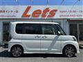 2016 Daihatsu Tanto