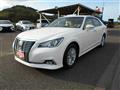 2017 Toyota Crown