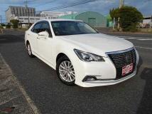2017 Toyota Crown