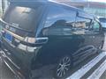 2011 Toyota Vellfire