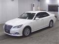 2018 Toyota Crown Hybrid