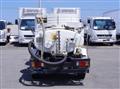 2017 Isuzu Elf Truck