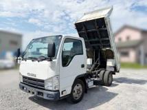 2013 Isuzu Elf Truck