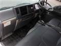 2018 Isuzu Elf Truck