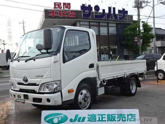 2020 Toyota Dyna Truck