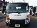 2020 Isuzu Elf Truck