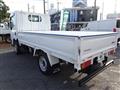 2020 Isuzu Elf Truck