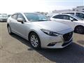 2019 Mazda Axela