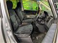 2009 Mitsubishi Delica D5