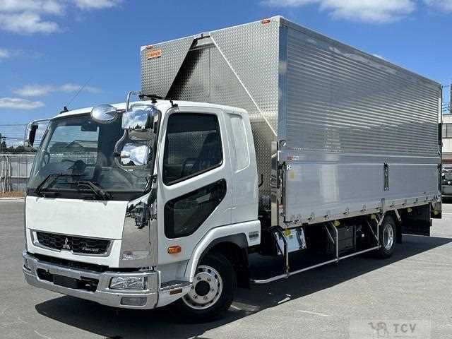 2025 Mitsubishi Fuso Fighter