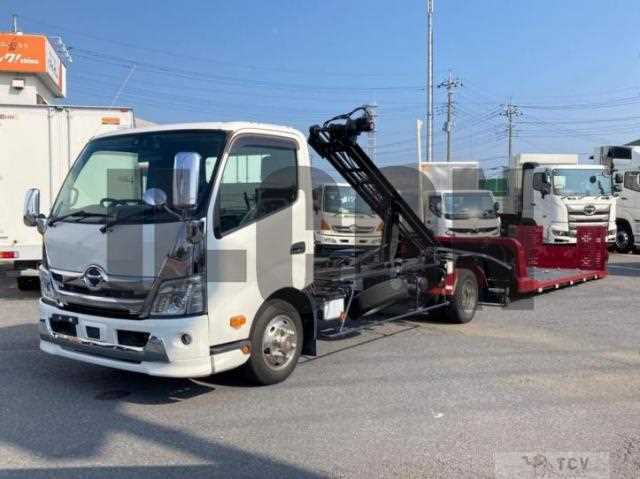 2022 Hino Dutro