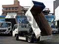 2017 Isuzu Elf Truck