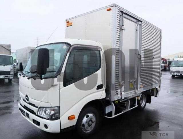 2023 Hino Dutro