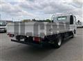 2013 Isuzu Elf Truck