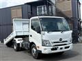 2022 Hino Dutro