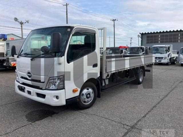 2025 Hino Dutro