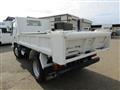 2019 Isuzu Elf Truck