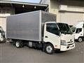 2022 Hino Dutro