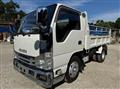 2016 Isuzu Elf Truck