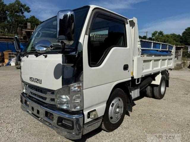 2016 Isuzu Elf Truck