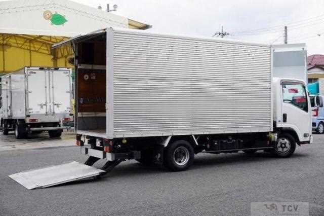 2016 Isuzu Elf Truck