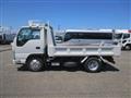 2020 Isuzu Elf Truck