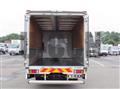 2016 Isuzu Elf Truck