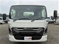 2025 Isuzu Elf Truck