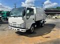 2013 Isuzu Elf Truck